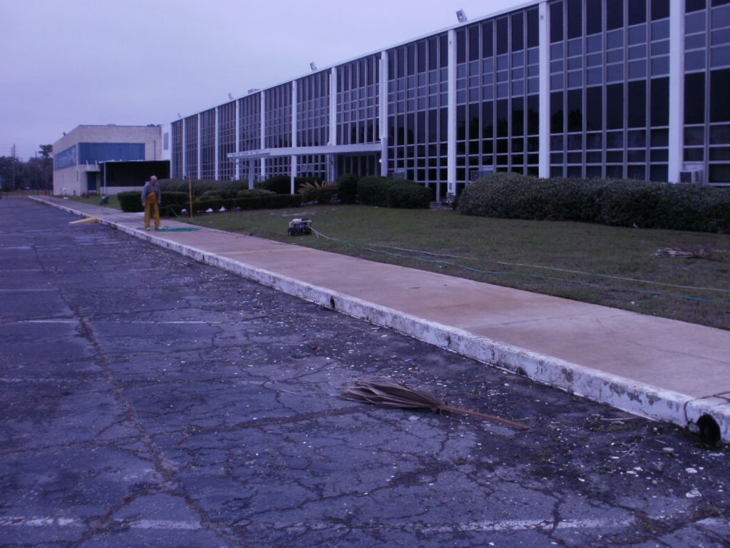 pca-curb-sidewalk-clean-stripe